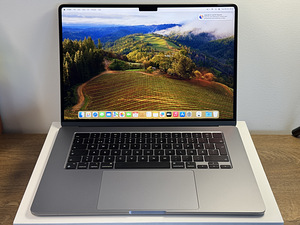 Apple Macbook Air M3 256gb/8gb (15-inch, 2024), Space Grey S (1 foto / 3)