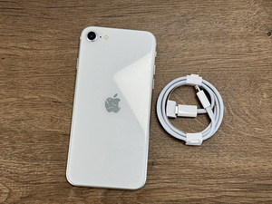 Apple iPhone SE 128gb 2022 3rd gen, White (3 foto / 3)