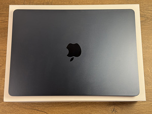 Apple Macbook Air M3 256GB/8GB (13-inch, 2024), Midnight INT (2 foto / 3)
