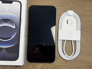 Apple iPhone 16e 128gb, Black (2 foto / 3)