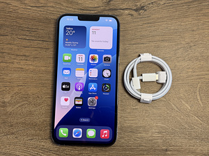 Apple iPhone 13 Pro Max 256gb, Sierra Blue (1 foto / 3)