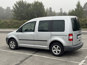 Volkswagen Caddy 1.9tdi, 77kw (2 foto / 14)