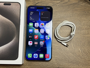 Apple iPhone 15 Pro Max 256gb, Natural Titanium (1 foto / 3)