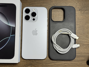 Apple iPhone 16 Pro 128gb, White Titanium (3 foto / 3)