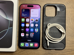 Apple iPhone 16 Pro 128gb, Black Titanium (1 foto / 3)
