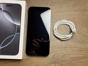 Apple iPhone 16 Pro 128gb, White Titanium (2 foto / 3)