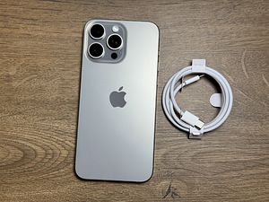 Apple iPhone 15 Pro Max 256gb, Natural Titanium (3 foto / 3)