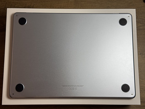 Apple Macbook Air M4 16gb/256 (13-inch, 2025), Sky Blue SWE (3 foto / 3)