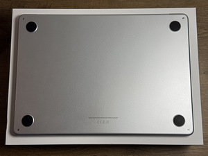 Apple Macbook Air M4 16gb/256 (13-inch, 2025), Silver SWE (3 foto / 3)