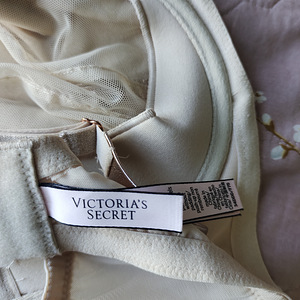 Uus Victoria's Secret rinnahoidja suurus 34ddd uus (4 foto / 5)