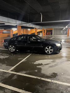 Audi a8 d3 3.0TDI 155kw quattro 2005 (3 foto / 7)