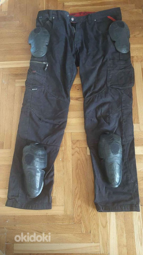 Moto teksad Lindstrands