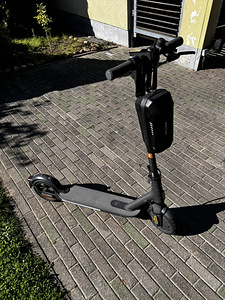 Xiaomi Essential electric scooter (1 foto / 2)