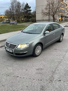 Volkswagen Passat (1 foto / 2)