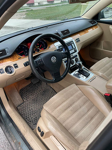 Volkswagen Passat (2 foto / 2)
