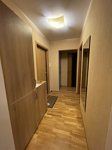 Korter Mustamäel (2 foto / 7)