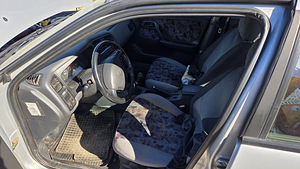 Nissan primera (5 foto / 6)