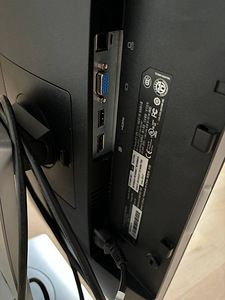 Монитор HP EliteDisplay E323 23" (3 фото из 4)
