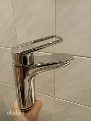 Смеситель для раковины hansgrohe