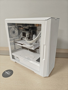 PC 9800x3D, 360 AIO, B650 Edge, DDR5 32GB, SSD 2TB, RTX 5070 (8 foto / 8)