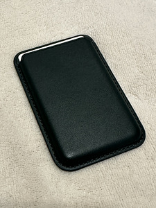 Magnetiline rahakott iPhone jaoks (3 foto / 6)