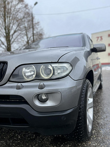 BMW X5 FACELIFT (3 foto / 11)