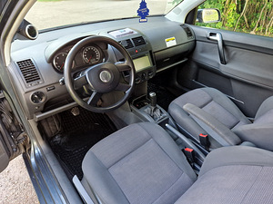 VW Polo 1.9 TDI 74kw (4 foto / 10)