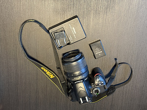 Nikon D3200 (1 фото из 3)