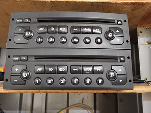 Peugeot/Citroen CD raadio (1 foto / 1)