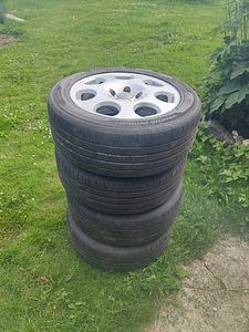 Audi, VW, SKODA Литые диски 5X112 ET42 R16 205/55 (4 фото из 5)