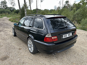 BMW 330d manuaal (2 foto / 8)