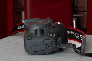 Canon EOS 6D Mark II kere või koos objektiiviga EF 70-200mm (6 foto / 10)