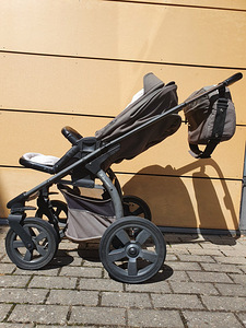 Lapsevanker XLANDER / Lapsekäru XLANDER hea manööverdusega (2 foto / 10)