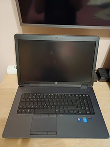 HP ZBook 17 G2 (16GB RAM 256 SSD 1TB HDD DVD/RW) varuosadeks (2 foto / 9)