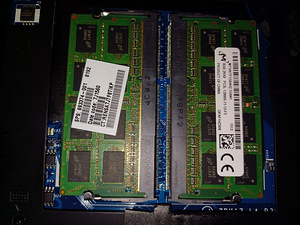 HP ZBook 17 G2 (16GB RAM 256 SSD 1TB HDD DVD/RW) varuosadeks (5 foto / 9)