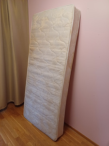 Narivoodi komplekt KACPER 2 90x200 lepp (värv: pruun/mänd) (6 foto / 10)