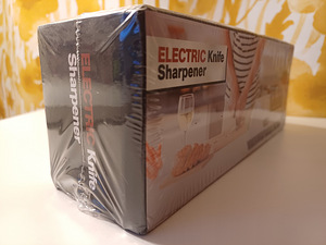 Elektriline noateritaja / teritaja - valge (Model H8) (3 foto / 6)