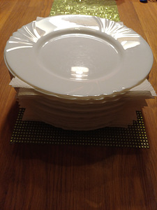 Luminarc valged praetaldrikud (25 cm) 17 tk! (3 foto / 4)