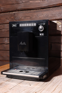Täisautomaatne kohvimasin Melitta CI E970-003 (6 foto / 6)
