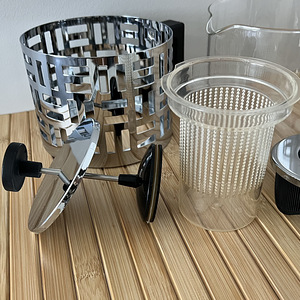 BODUM Eileen 1,5 L tee presskann (7 foto / 9)