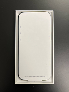 UUS iPhone 15, must, 128GB (2 foto / 5)