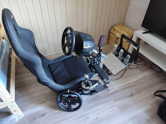 Комплект для симрейсинга Thrustmaster – T300 RS GT + T3PA Pr