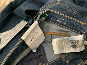 Guess curve x teksad s:w28/L32 (3 foto / 3)