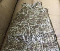 Нарядное платье фирмы MANAI , размер 110-116см.