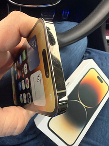 iPhone 14 Pro 128 Gold (8 foto / 9)