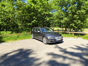 BMW 320D (4 foto / 15)