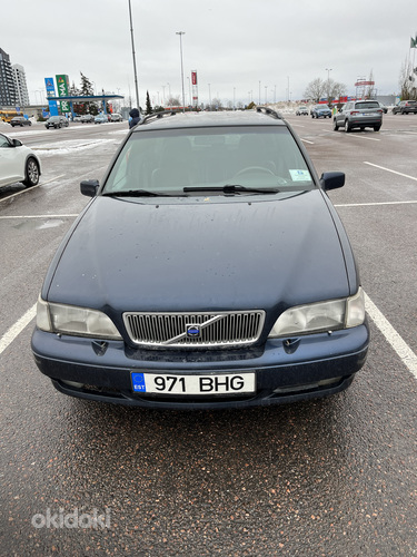 Volvo v70 (foto #1)