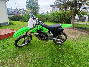 2007 Kawasaki KX450 (1 foto / 7)