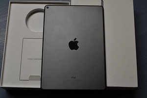 iPad Air 3 10,5" 64GB WiFi (2 foto / 2)