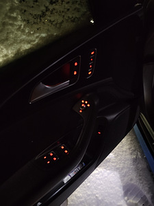 AUDI A6 LIMOUSINE (8 фото из 10)